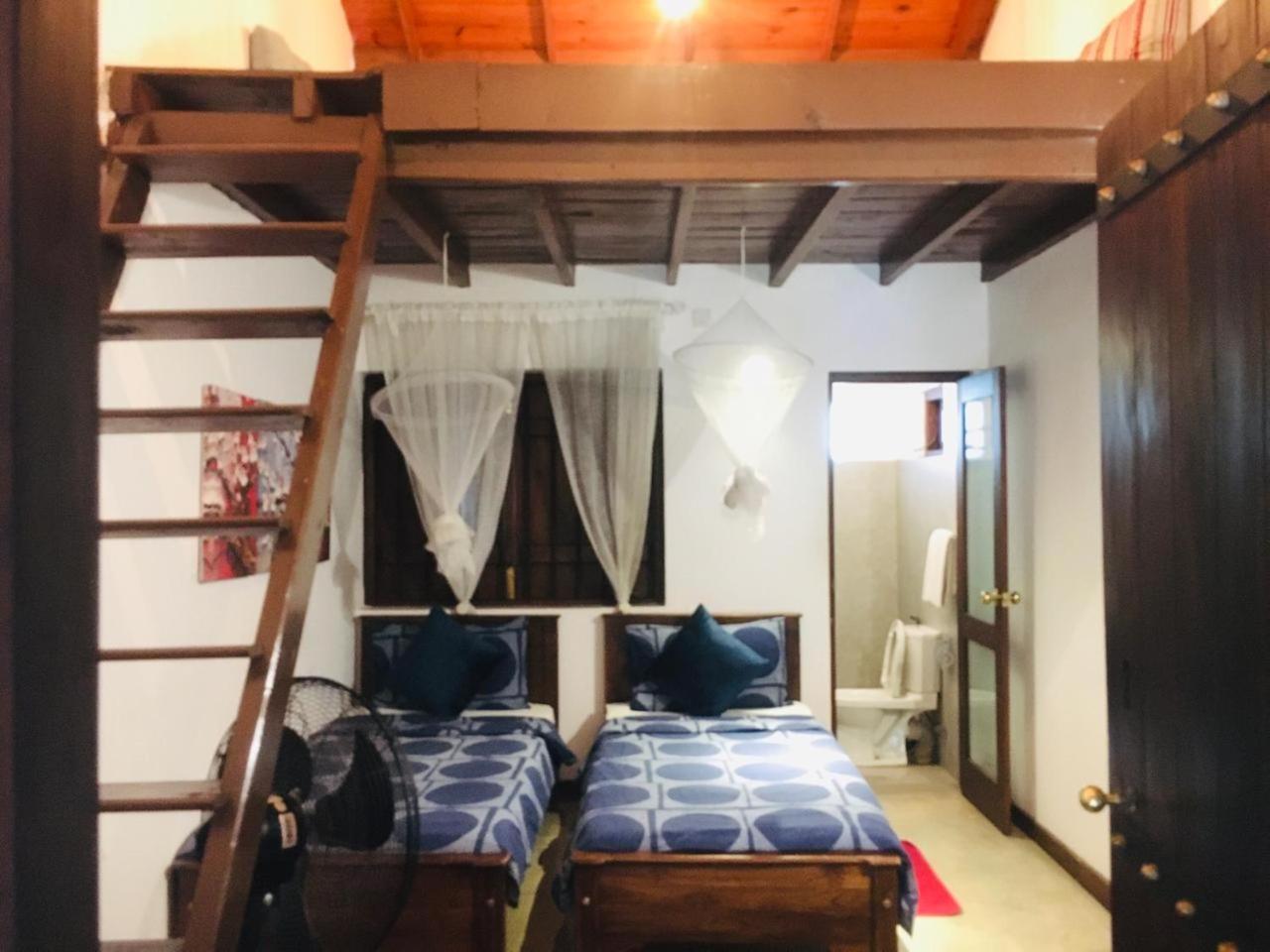 Colonial Residence Kandy Villa 외부 사진